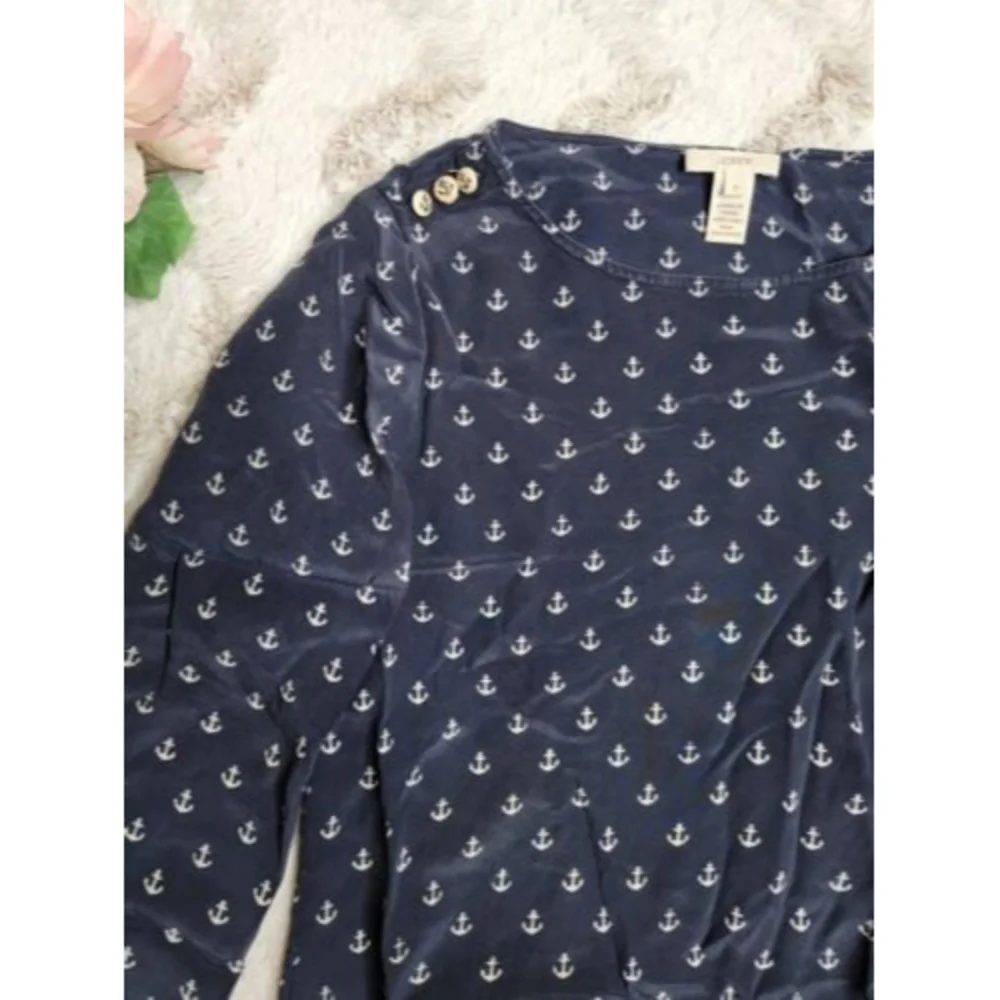 J Crew 100% Silk‎ Button Shoulder Accent Anchor Print Blouse Size 0